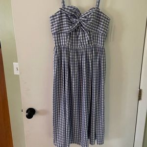 Antonio Melani NWT blue and white gingham fit and flare midi dress. Size 8